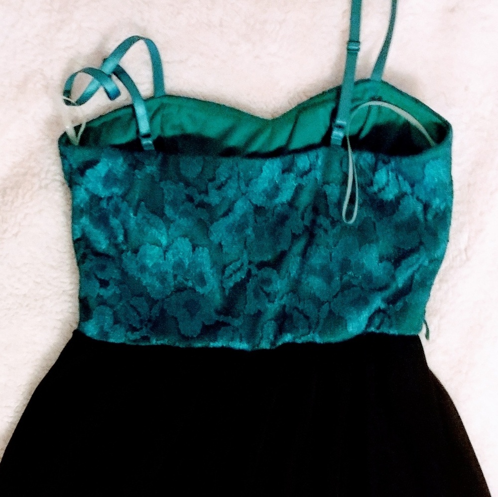 High-Low Dress - Picture 2 of 3